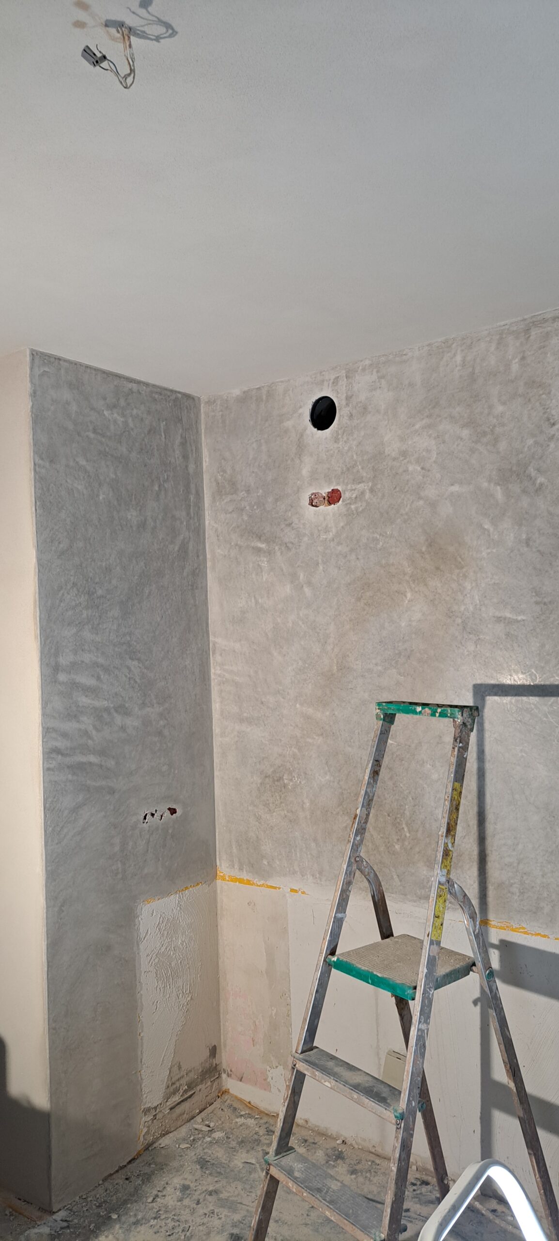 generalny_remont_apartamentu_w_Niemczech-bez_cementu-bez_gipsu-izolacja_Steico-tynk_gliniany-tadelakt-wapno_marmur-Stucco_Extra-Lepianka-5-scaled
