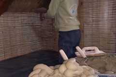 Montaż tynku glinianego Lepianka.