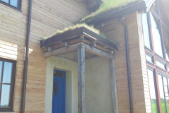 Drewniano-wapienna_elewacja_na_strawbal-Kolobrzeg-firma_Lepianka-9