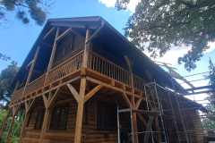 dom_szwajcarski-wyspa_Edwarda-Lepianka-remont_200_letniego_domu-5